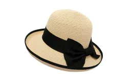 Women sun hat&comma; fashionable and elegant straw hat&comma; summer bow beach hat