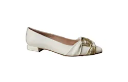 Pedro Anton Women&apos;s Flats In White