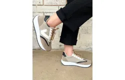 Maker&apos;s Women&apos;s She&apos;s An Ace Sneakers In Tan