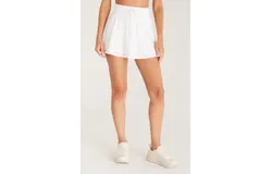 Z Supply Sporty Tiered Skirt In White
