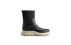 Hunter Women&apos;s City Explorer Short Boot In Black&sol;shaded White