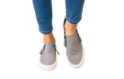 Gypsy Jazz Women&apos;s Zippy Sneakers In Grey