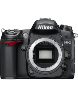 Cámara DSLR Nikon D7000 (Cuerpo Solo)