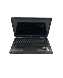 Laptop HP Pavilion 14-al100 8GB i5-7200u 256G SSD Oro Recondicionado